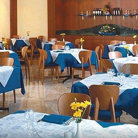 Classhotel Aosta Restaurang bild